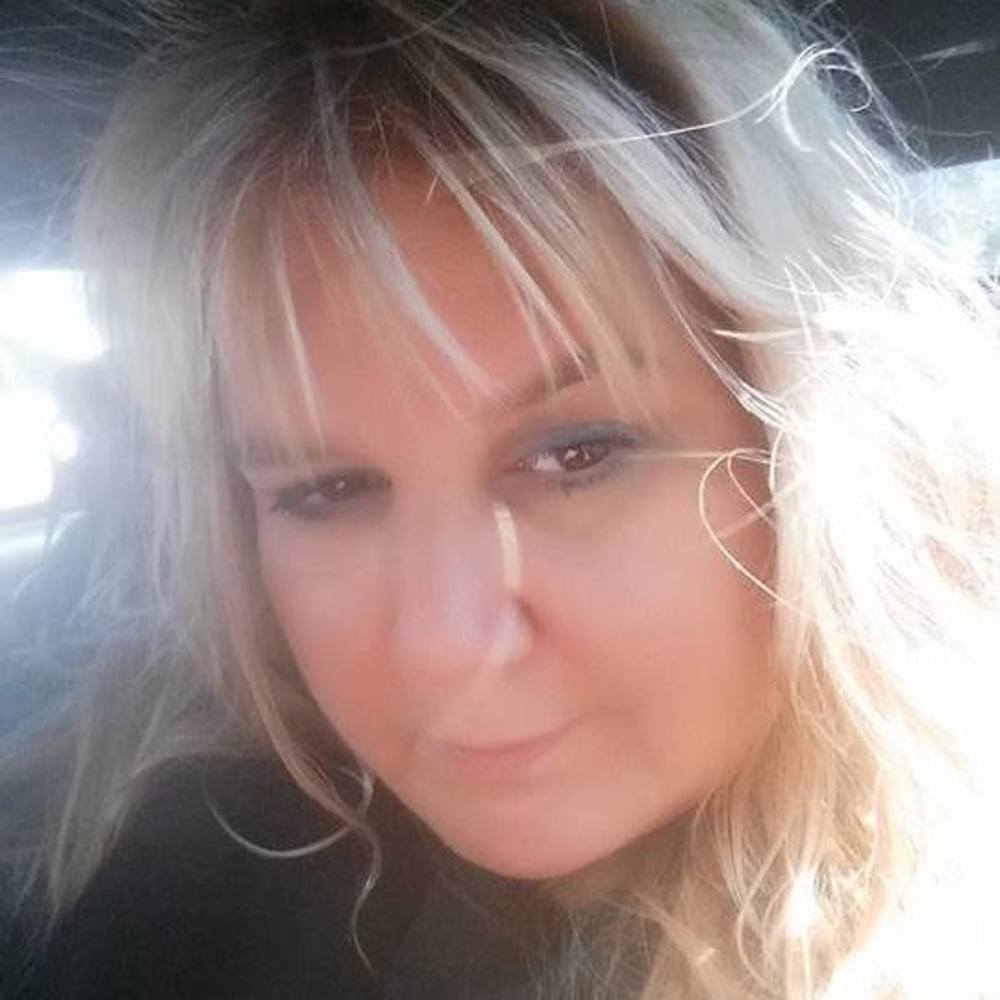 Meet your Posher, Liz